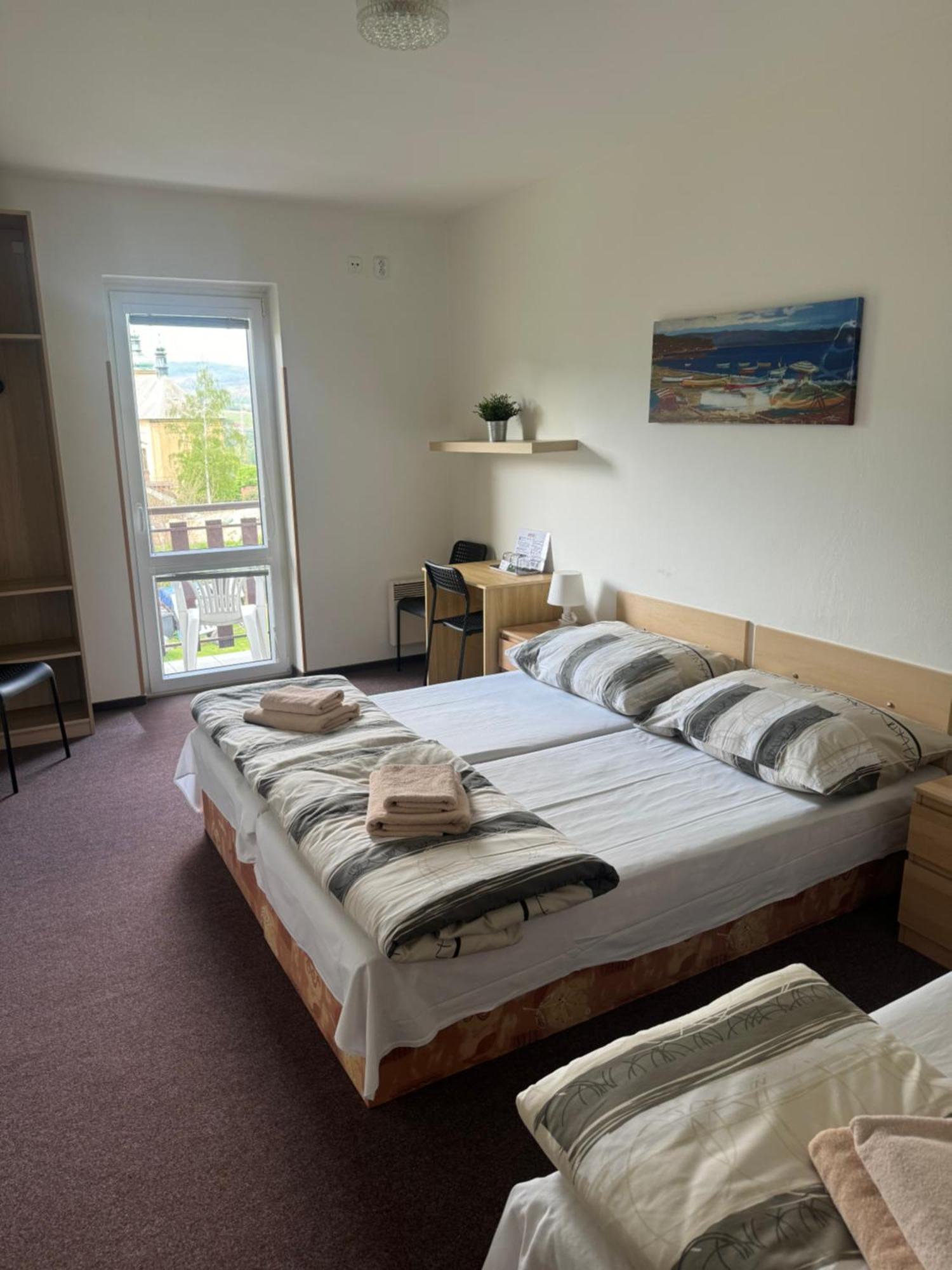 Hotel Formule Decin Eksteriør bilde