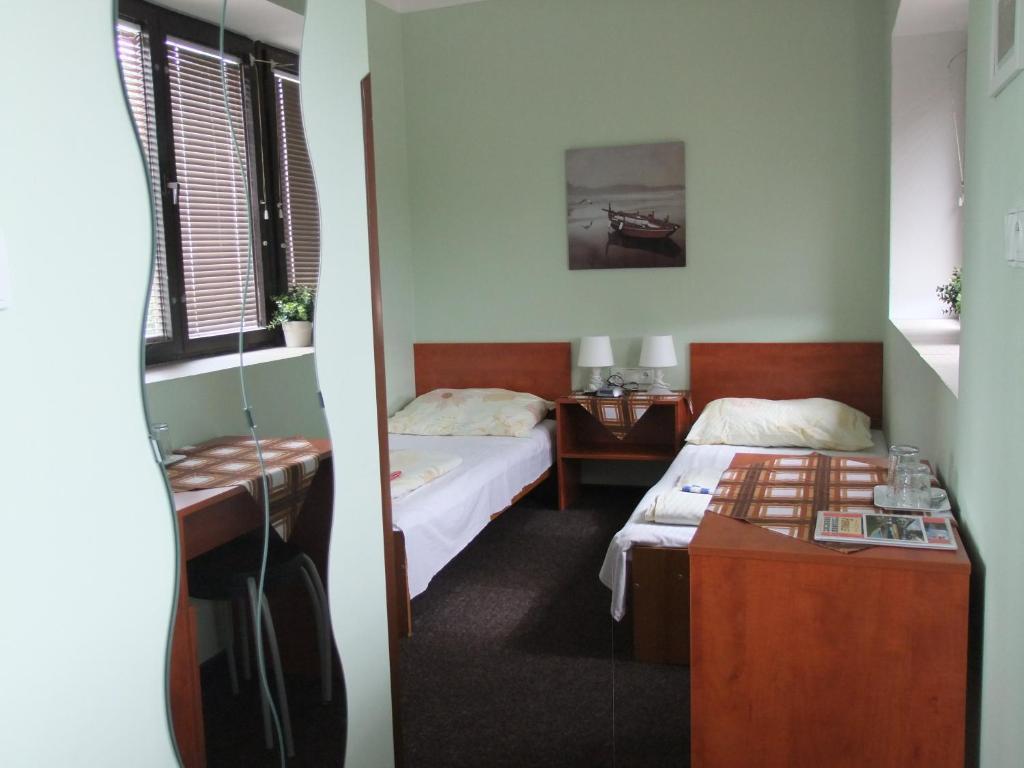 Hotel Formule Decin Rom bilde