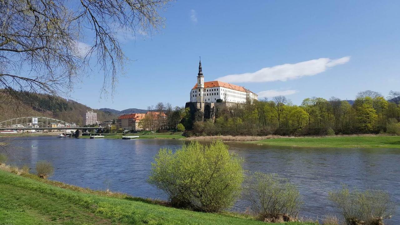 Hotel Formule Decin Eksteriør bilde